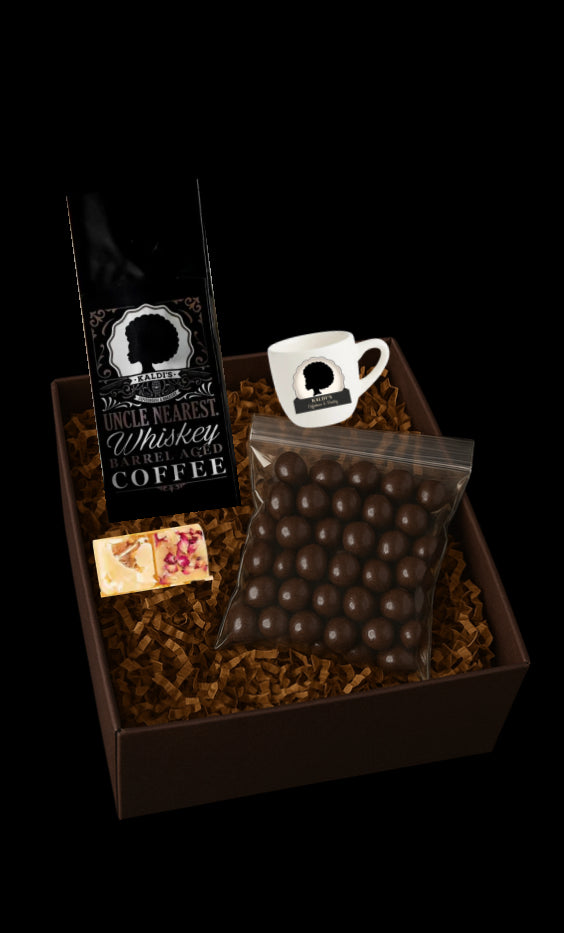 Whiskey Lovers Gift Basket